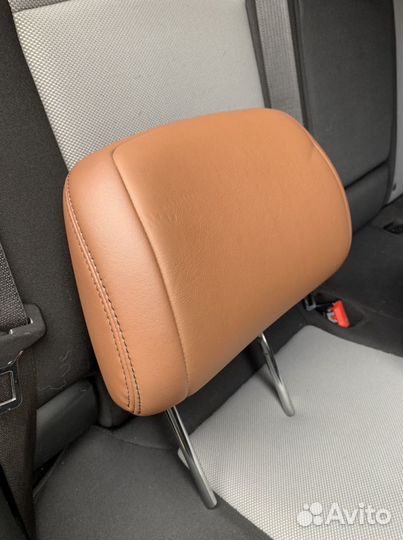 Подголовники Toyota Land Cruiser 200