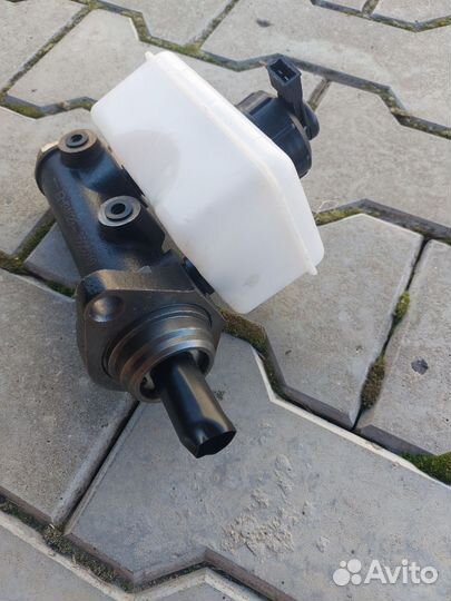 Главный тормозной цилиндр газ