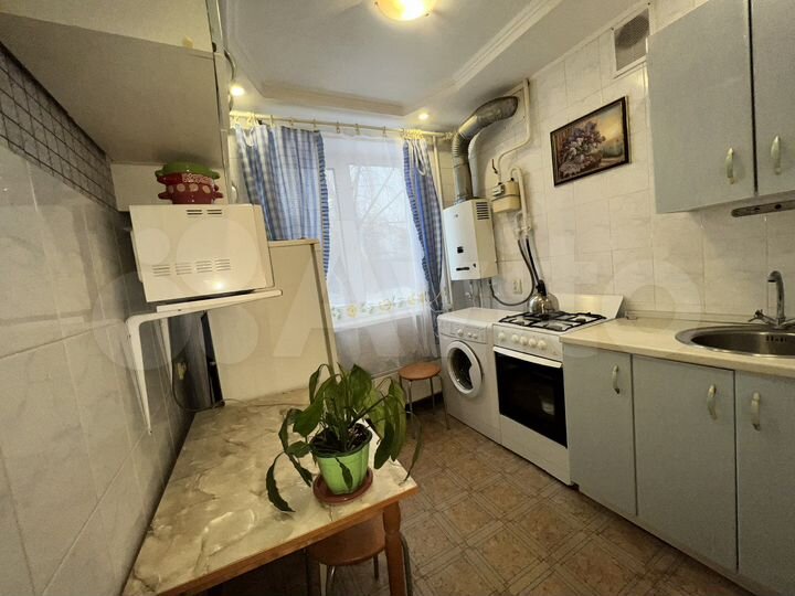 2-к. квартира, 45 м², 1/5 эт.
