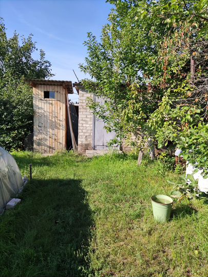 Дом 20,4 м² на участке 7 сот.