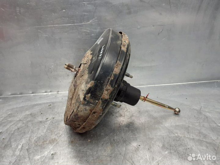 Усилитель тормозов вакуумный Volkswagen Golf