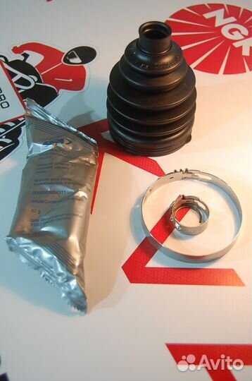 Пыльник шруса BRP Can-Am 705400511