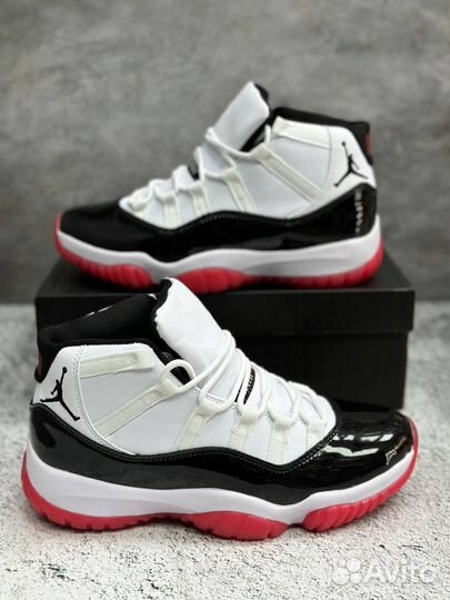 Nike AIR jordan 11
