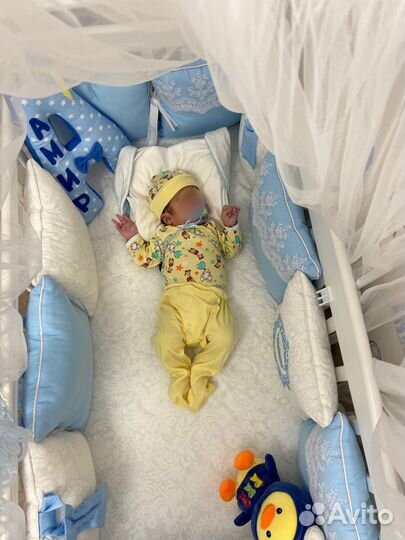 Детский кроват,бортики и балдахин