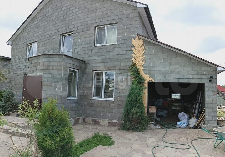 Дом 216 м² на участке 7 сот.