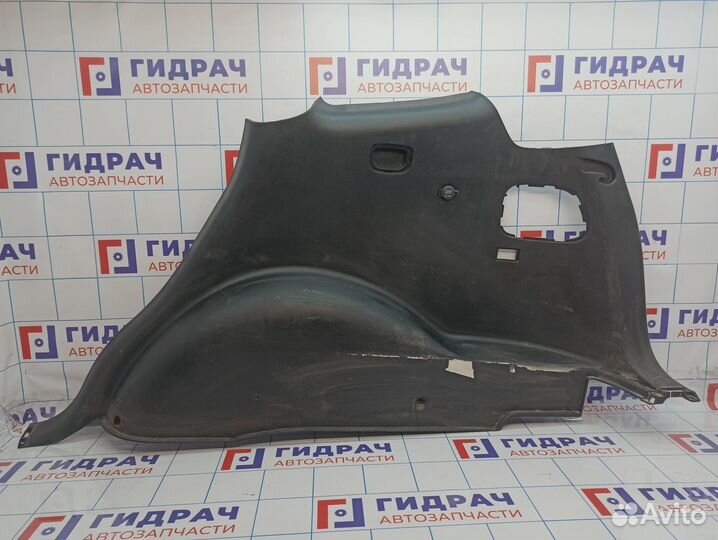 Обшивка багажника правая Hyundai Santa Fe (CM) 857