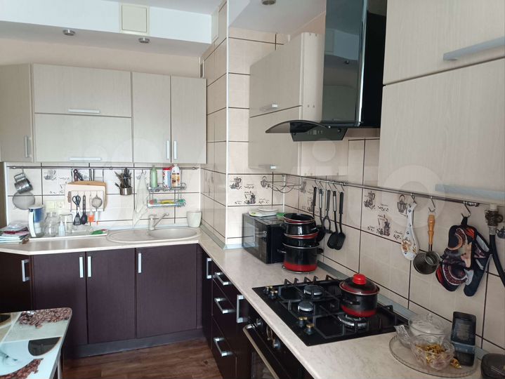 3-к. квартира, 63 м², 5/9 эт.