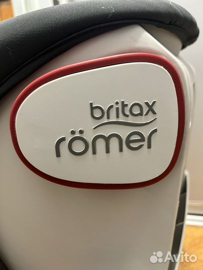 Автомобильное кресло Britax Romer king 2