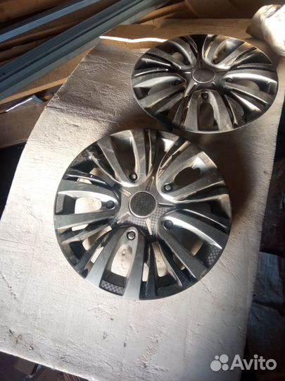 Накладки на диски 15