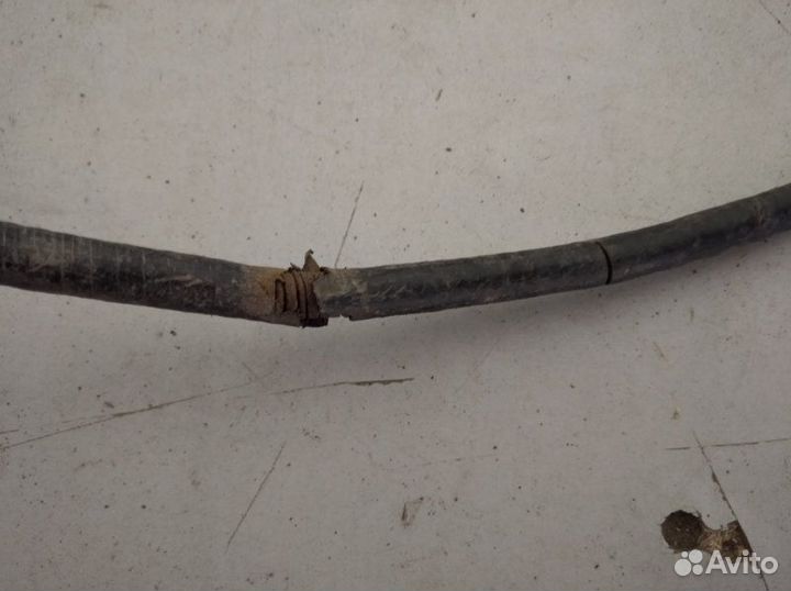 Трос ручника левый Renault Logan 2004-2015