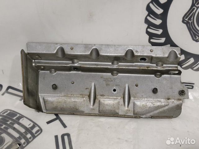 Экран тепловой Audi A4 (B8, 8k2) 2007-2015