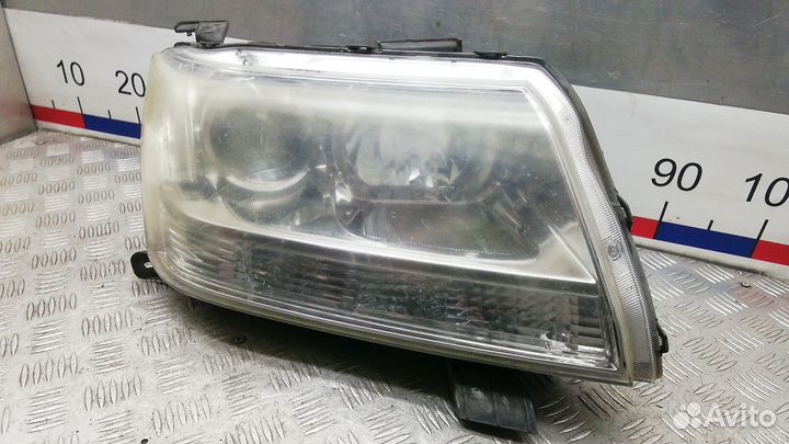 Фара правая suzuki grand vitara 2 2005 2007