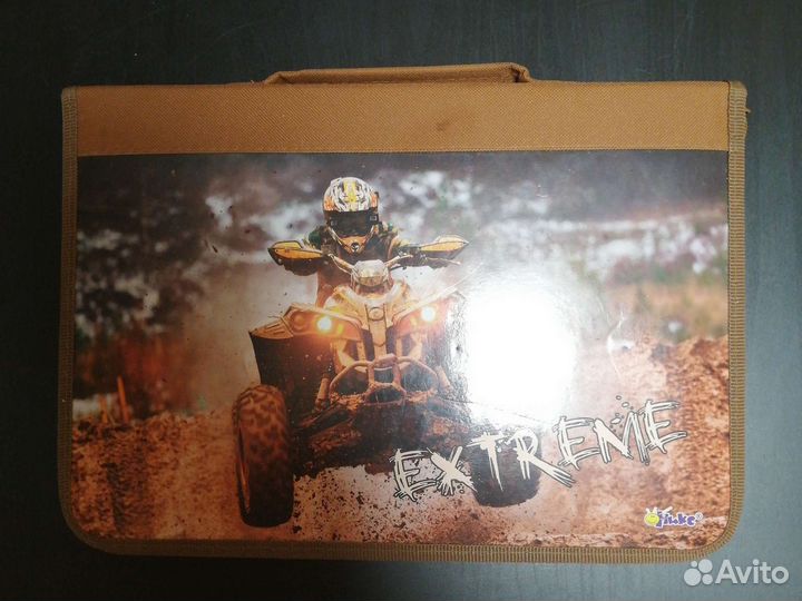 Папка с ручкой на молнии школьная