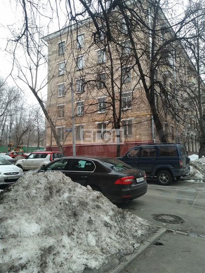 Комната 17,6 м² в 3-к., 2/5 эт.