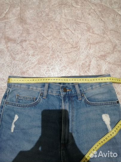 Джинсы мужские