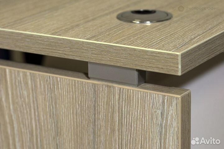 Офисная мебель для персонала Onix