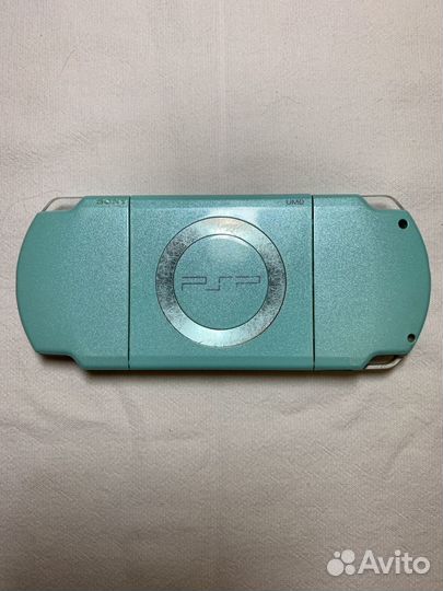 Sony PSP 3008 мятного цвета
