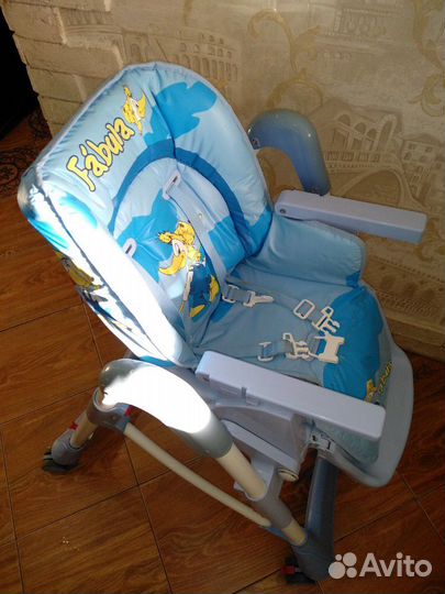 Стул для кормления