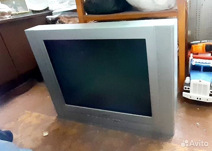 Телевизор бу на запчасти