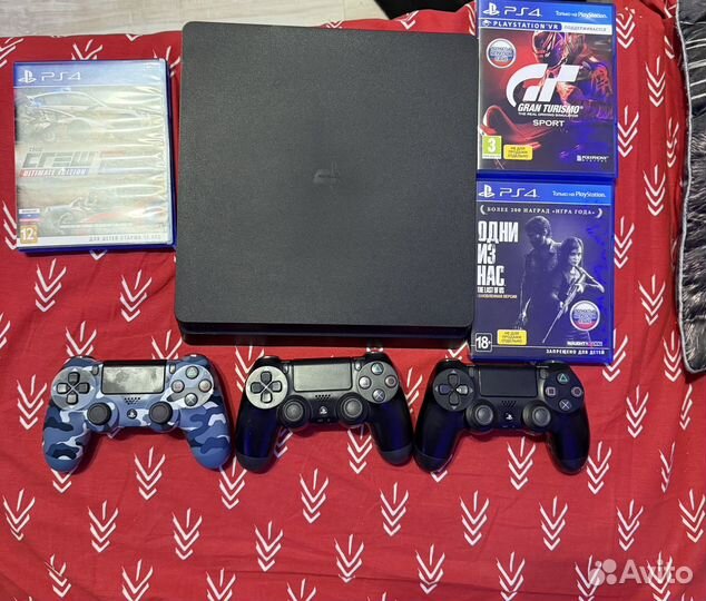 Sony playstation 4 slim