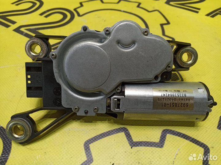 Моторчик заднего дворника Bmw X5 E53 M54B30 2004