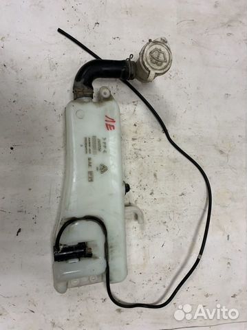 Бачок омывателя стекол Pajero 2