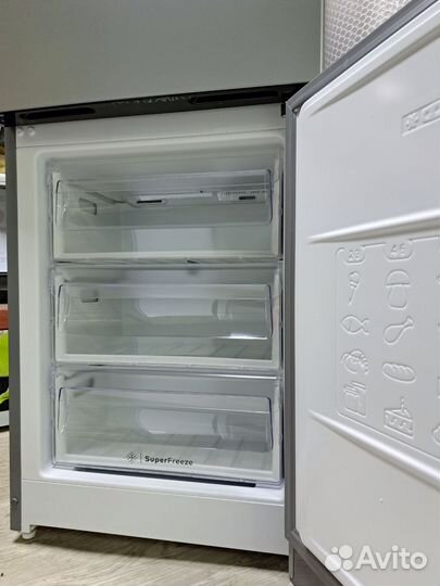 Холодильник indesit (новый) 185x60x62см.No frost