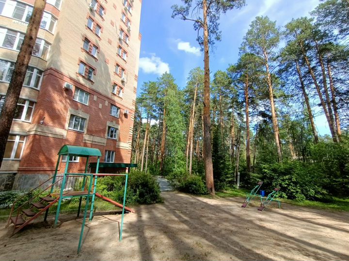 1-к. квартира, 53 м², 4/10 эт.