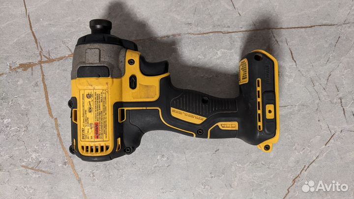 Винтоверт Dewalt DCF787 (США)