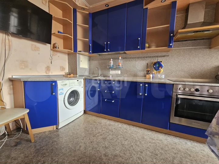 2-к. квартира, 56 м², 5/9 эт.