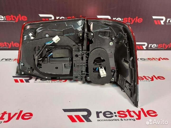 Фонари задние Toyota Land Cruiser 200 с16г N2162