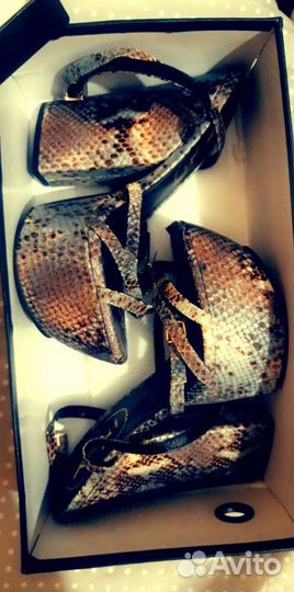 Босоножки женские 39 размер бренд