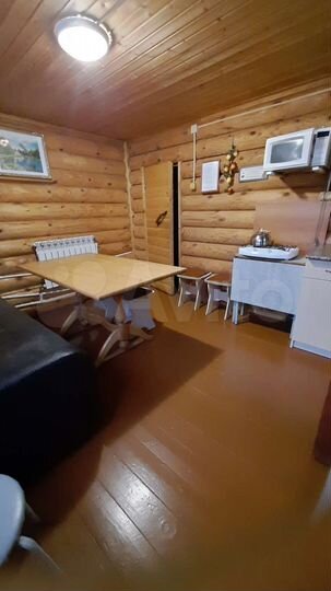 Дом 60 м² на участке 2 сот.