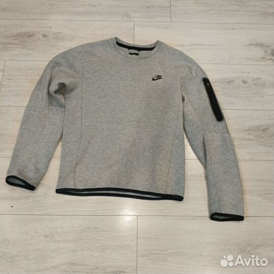 Свитшот Nike tech fleece