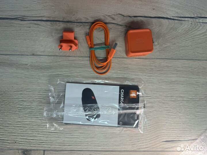 Колонка JBL Charge 3 оригинал