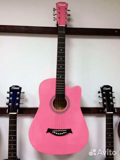 Гитара розовая Новая