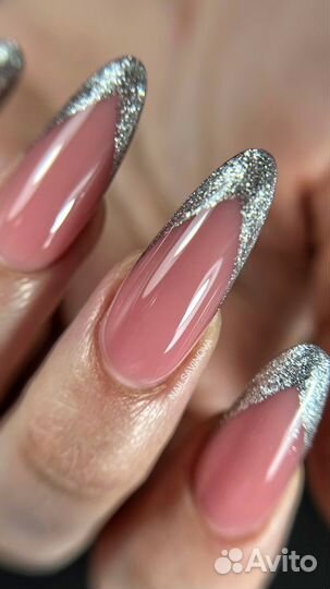 Модель на маникюр бесплатно