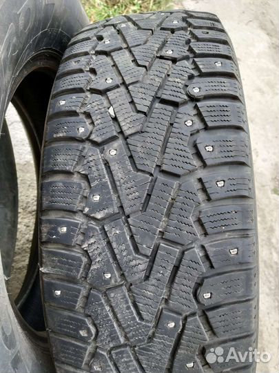 Pirelli Ice Zero 215/70 R16 104T