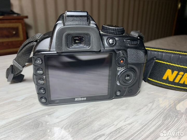 Зеркальный фотоаппарат