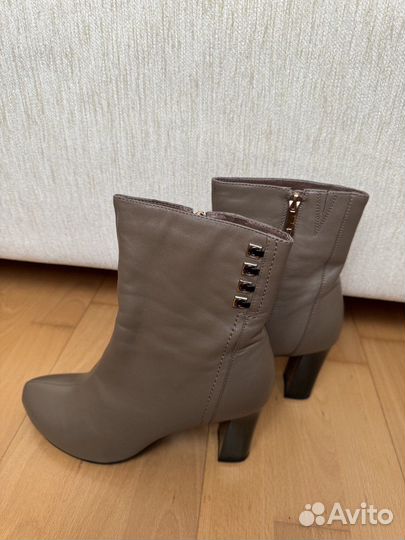 Серые Ботильоны Respect