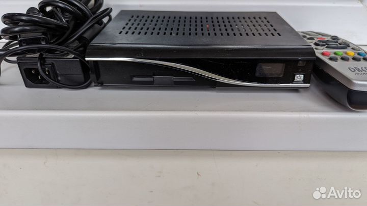 Спутниковый ресивер DreamBox DM800 HD