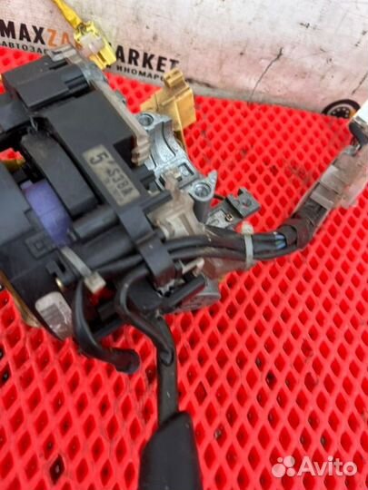 Переключатель подрулевой в сборе Mazda Bongo