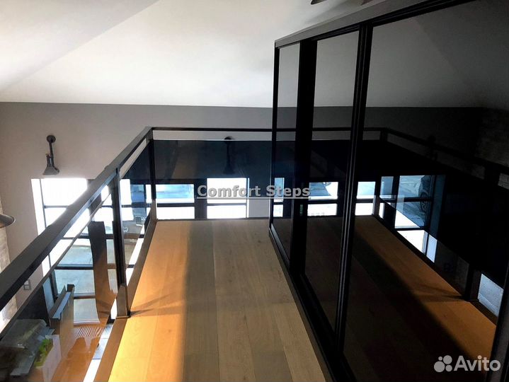 Деревянная лестница под ключ