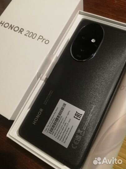 HONOR 200 Pro, 12/256 ГБ