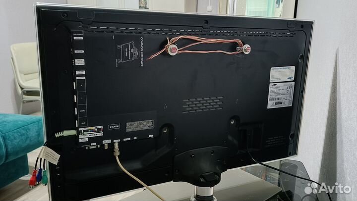 Телевизор Samsung 32