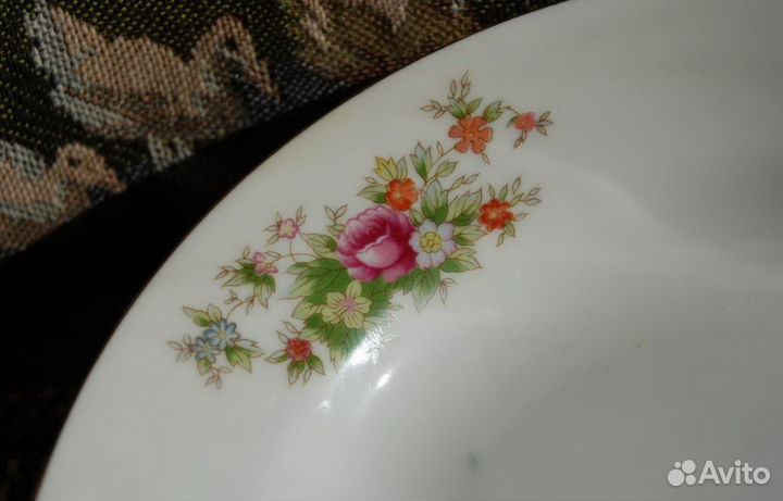 Набор тарелок. Розы. 6 шт. Yamatsu. Япония. 50-е г