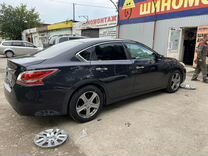 Nissan Altima 2.5 CVT, 2015, 100 000 км, с пробегом, цена 1 300 000 руб.