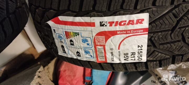 Tigar Winter 215/50 R17 95