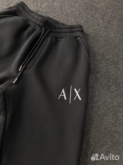 Спортивные брюки Armani Exchange флисовые