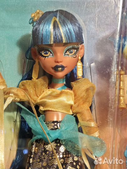 Лот кукол Монстр Хай на доставку